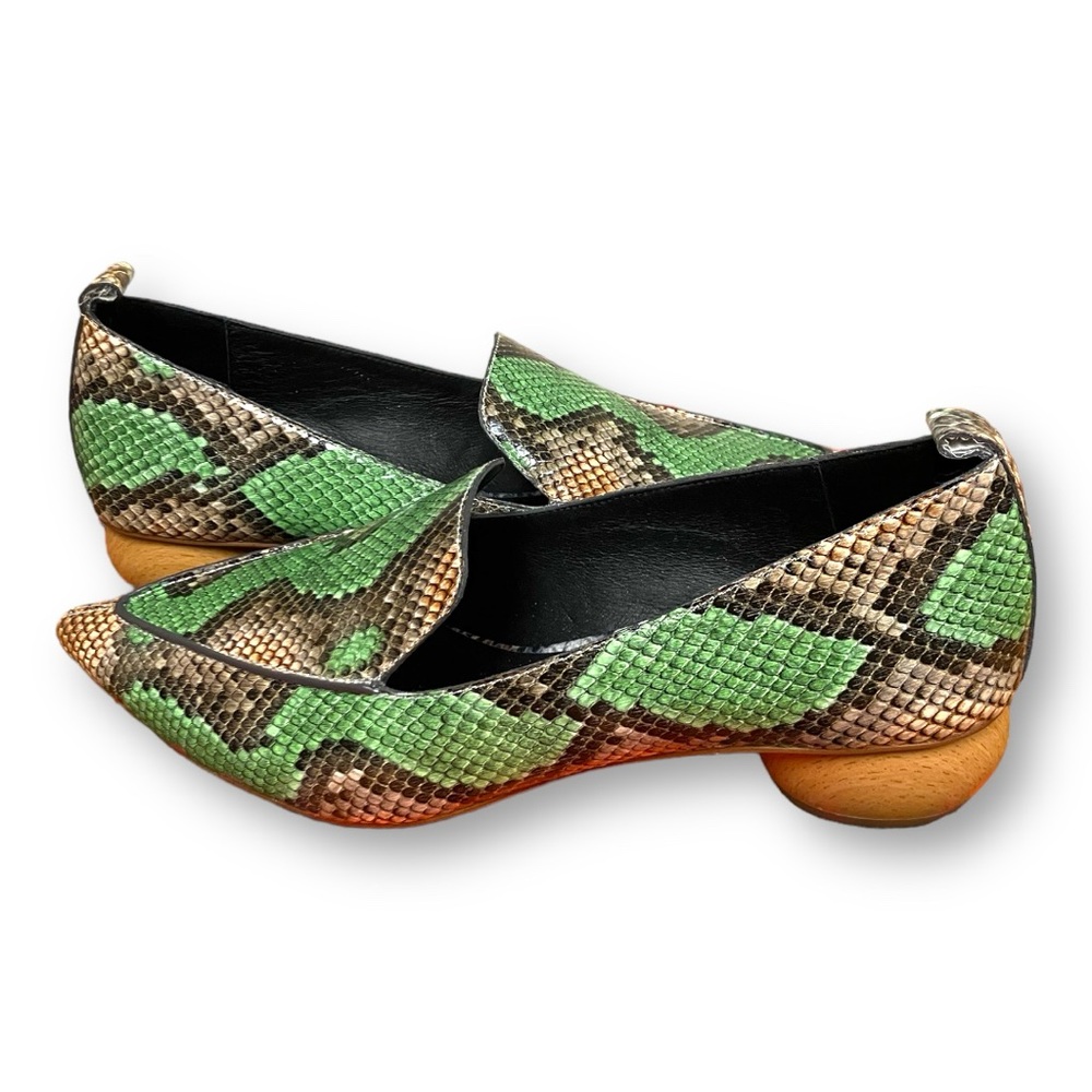 Jeffrey Campbell Vinnie Pointed Toe Loafer duotone reptile, sz 6.5